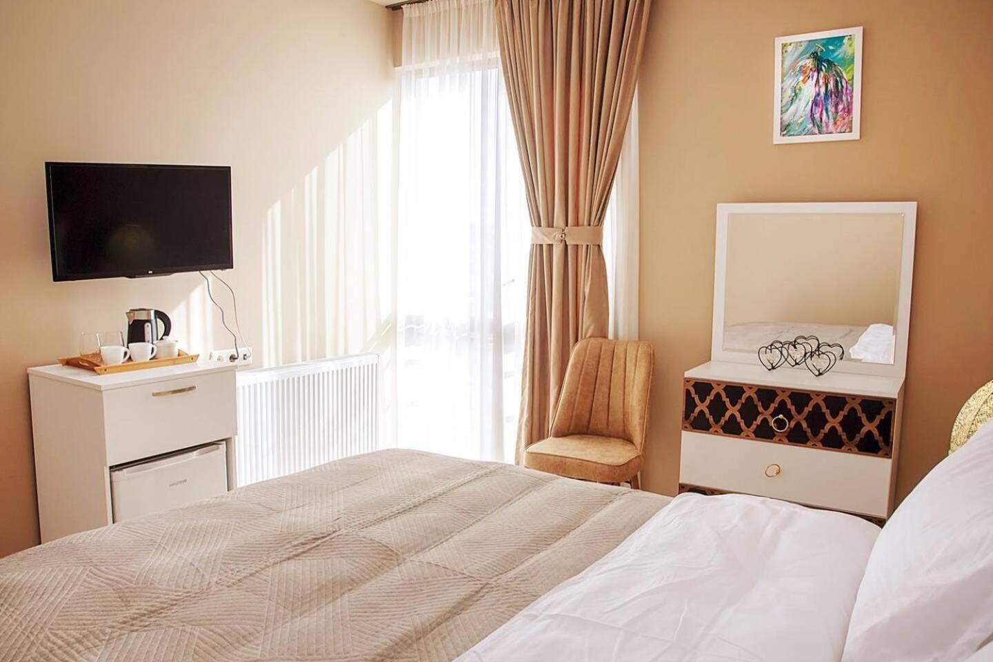 Tbilisi Mare Hotel Exterior photo